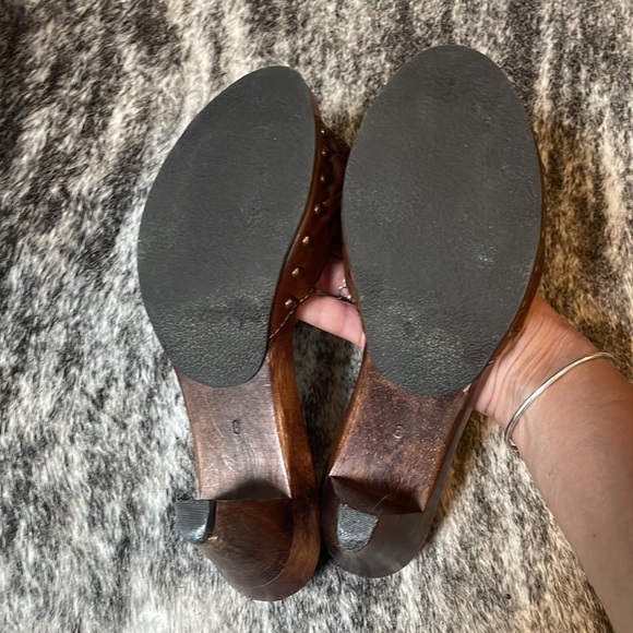 Banana Republic Made In Italy Woden Heel Open Toe Clog - Picture 7 of 13